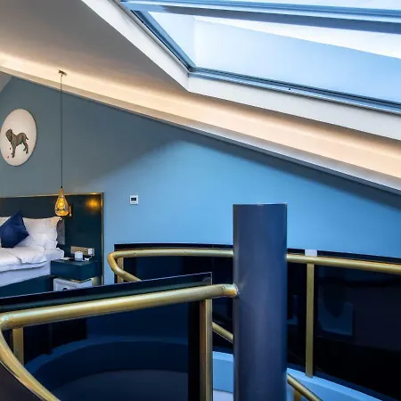 Moon And Chalice Boutique Hotel-3